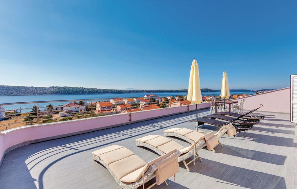 Apartments Host Barbat na Rabu Eksteriør billede